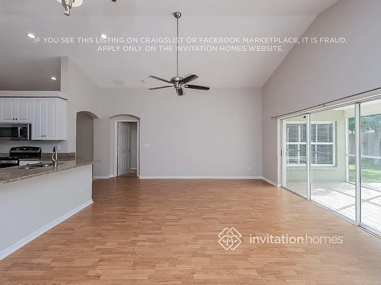2618 Brookville Dr — Photo 3