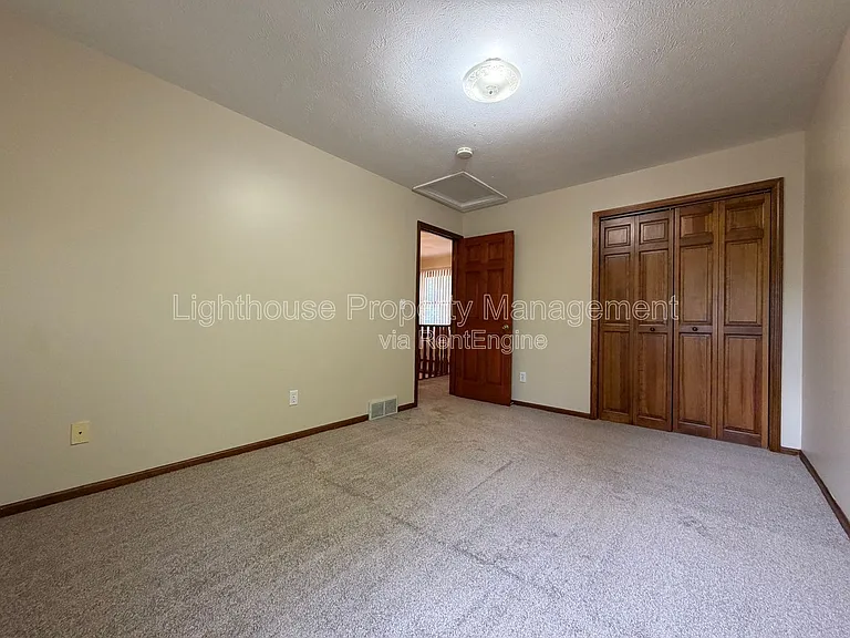 3696 Senna Dr NE — Photo 20