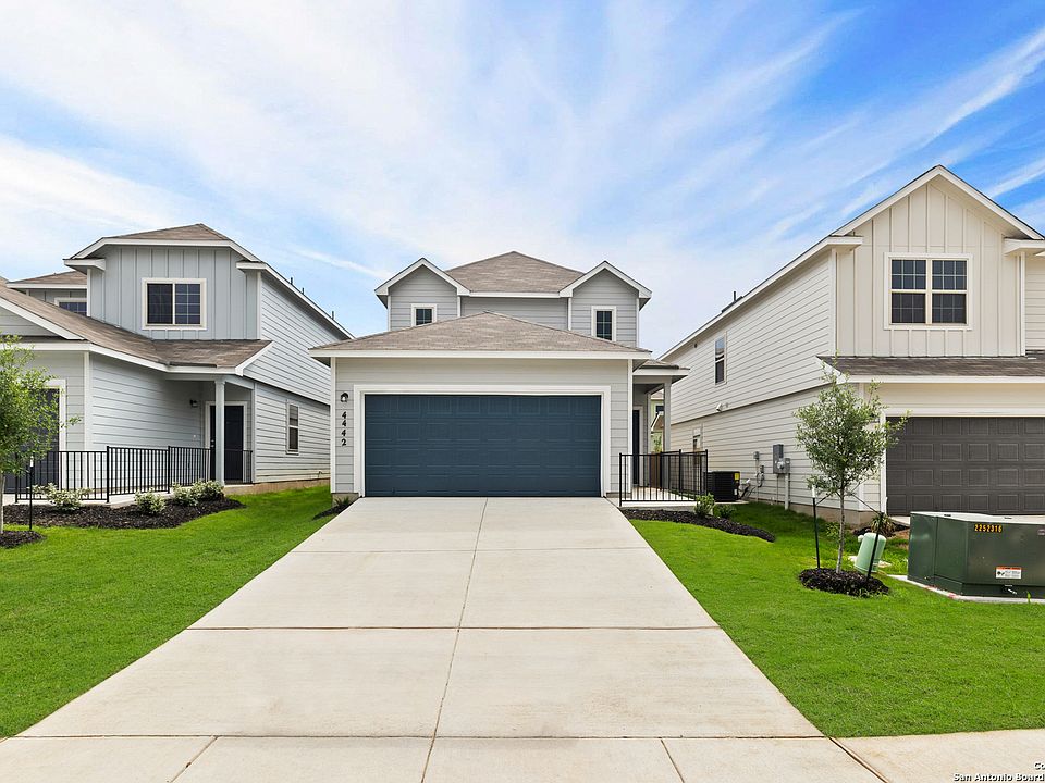 1st image of 4442 Tourmaline Way
