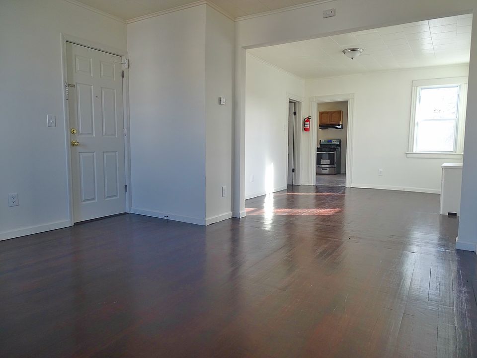 Living room 2