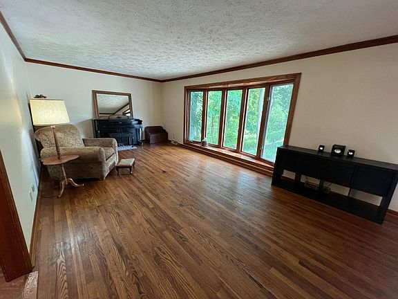 4th image of 1122 Thornhill Ln Lot 760