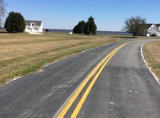 123 N Shore Dr, Merry Hill, NC 27957