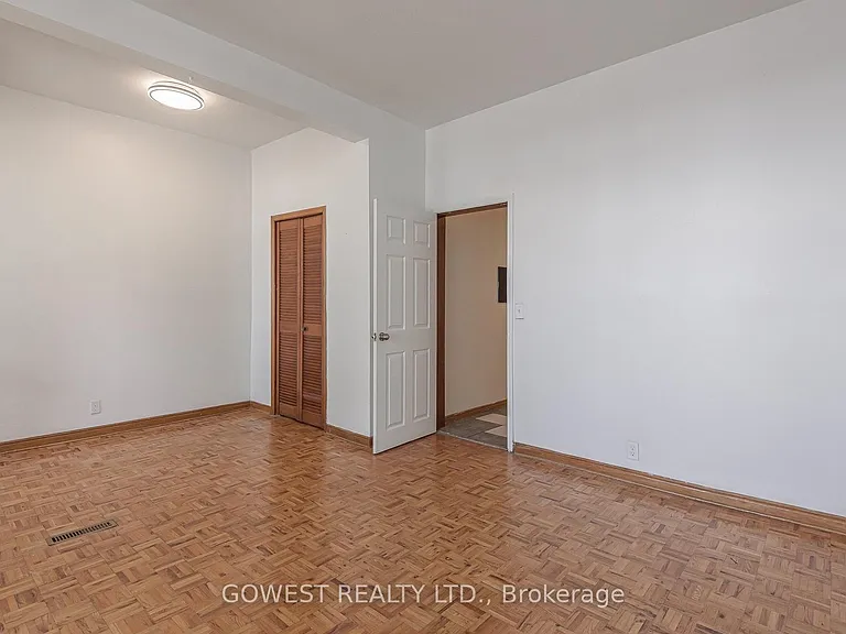 70 Brock Ave #2 — Photo 12