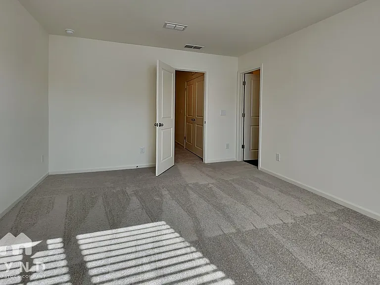 3040 Fulong Dr — Photo 11