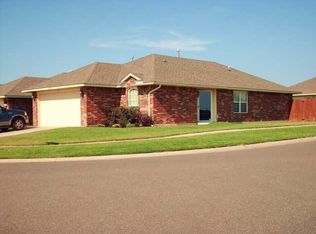 3616 Liberty Dr, Moore, OK 73160