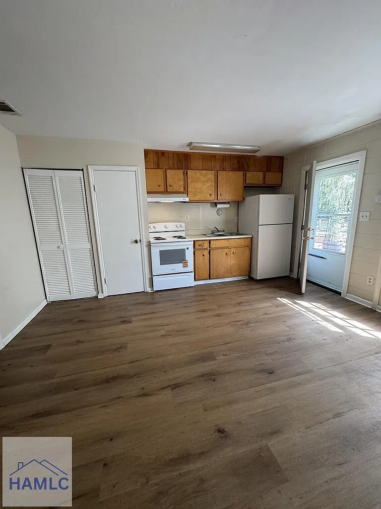 1 bed, 1.0 bath, 504 sqft, $700 — Photo 3