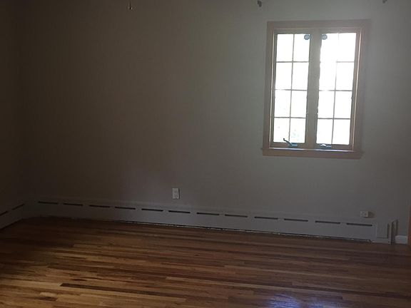 5th image of 184-14 Peck Ave