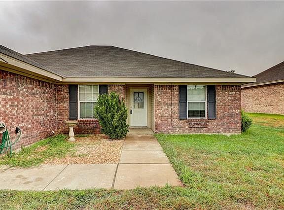 3rd image of 2506 Joseph Dr