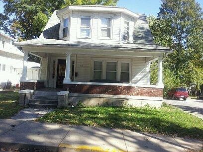 2nd image of 612 N Washington St