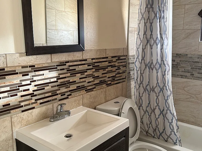 2317 E Dorothy Ln — Photo 6