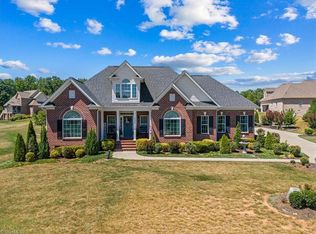 2125 Walnut Crossing Run, Yadkinville, NC 27055