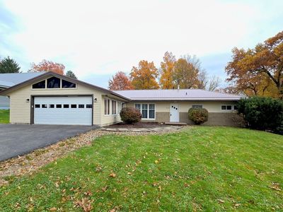 332 Frazier Dr, New Castle, PA, 16105