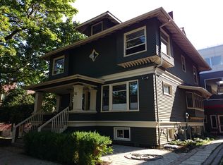 122 18th Ave E, Seattle, WA 98112