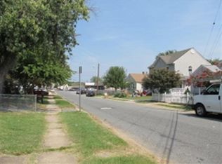 13 Parkwood Rd, Baltimore, MD 21222