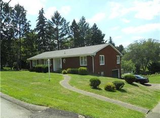 49 Sunset Ave, Charleroi, PA 15022