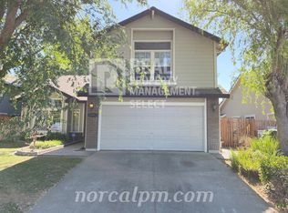 5350 Laguna Park Dr, Elk Grove, CA