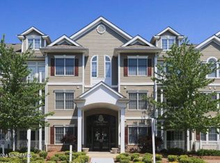 7 Centre St #3301, Ocean, NJ 07712