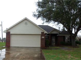 923 Ruth Cir, Texas City, TX 77591