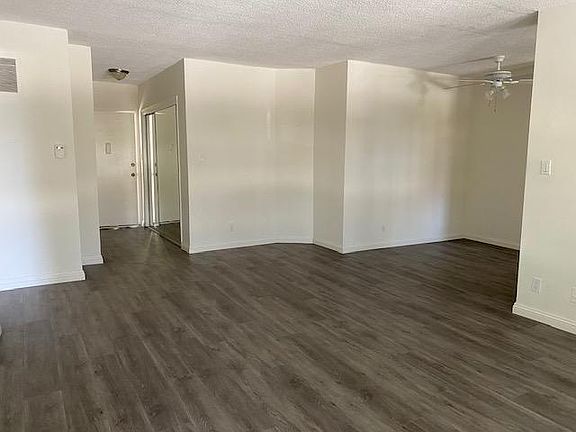 3rd image of 1335 N Detroit St APT 101