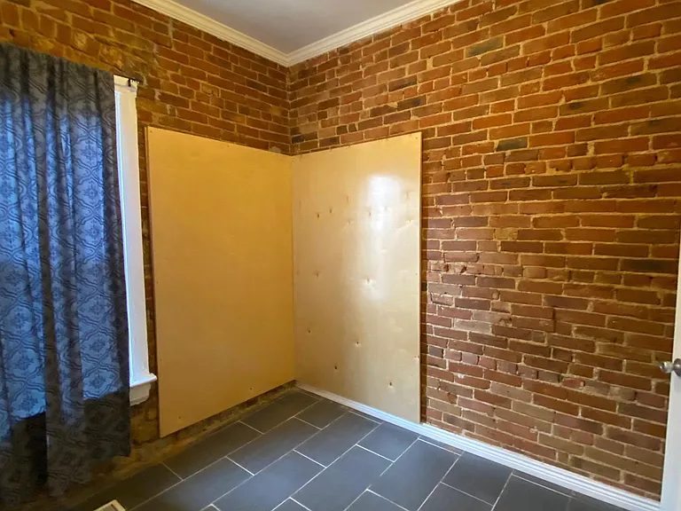 2944 Glenarm Pl — Photo 10