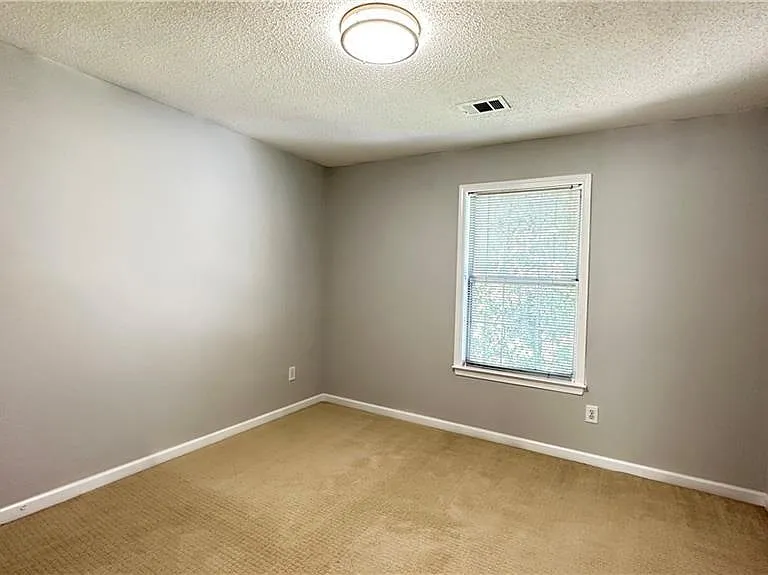 11900 Carriage Park Ln — Photo 17