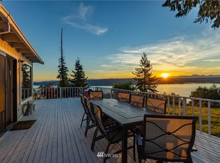 3479 SE Camano Dr, Camano Island, WA 98282