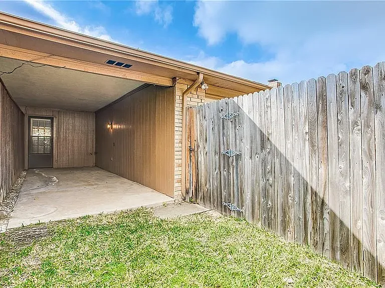 2029 Springwood Pl #A — Photo 28