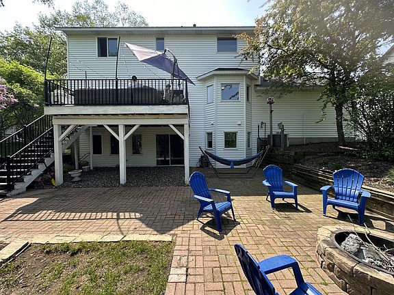 5th image of 18630 37th Ave N
