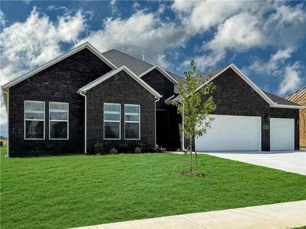 515 Renley St, Springdale, AR 72762