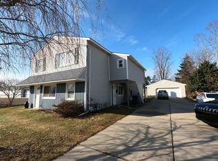 420 Kelso Dr #B, Erie, PA