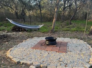 E 1st St #1, Sheridan, TX 77475