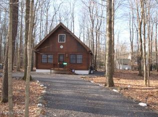 234 Wechquetank Dr, Pocono Lake, PA