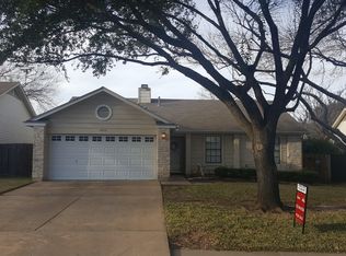 1610 Honeysuckle Ln, Round Rock, TX 78664