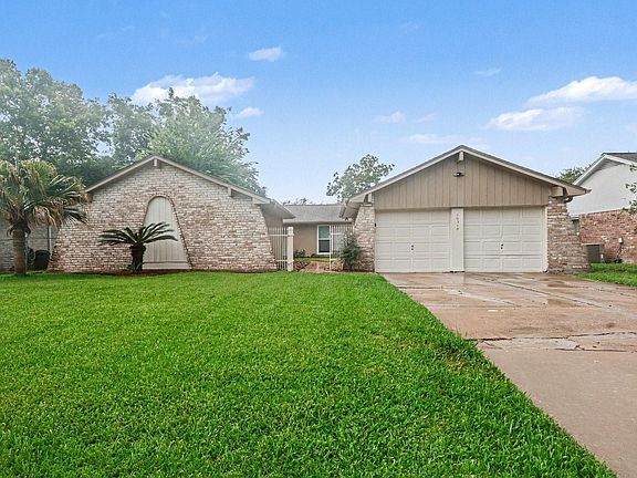 2nd image of 16318 Blackhawk Blvd
