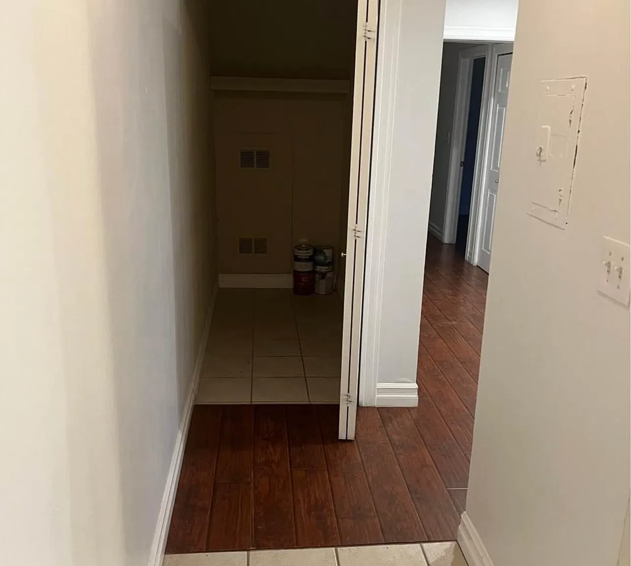 2 bed, 1.5 bath, 923 sqft, $1,400 — Photo 4