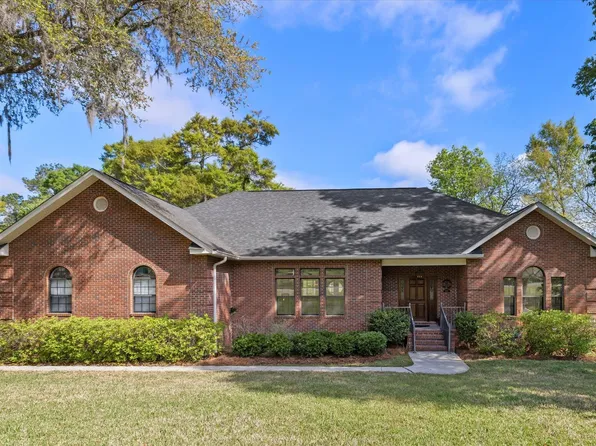 2883 N Hannon Hill Dr, Tallahassee, FL 32309