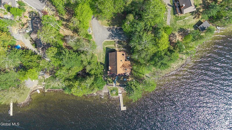 2nd image of 703 Adirondack Road