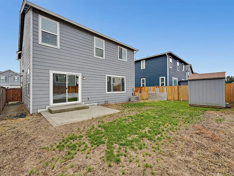 831 Burwood St SE — Photo 35
