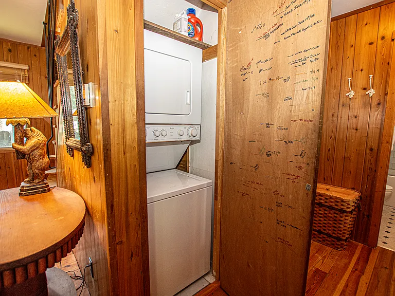 1680 Pine Ave — Photo 14