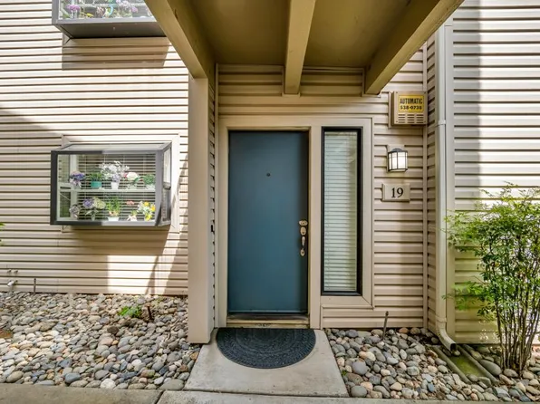 2280 Hurley Way APT 19, Sacramento, CA 95825