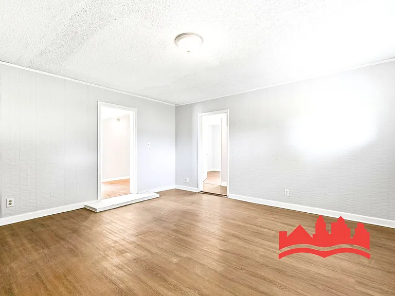 297 Eastview St — Photo 17