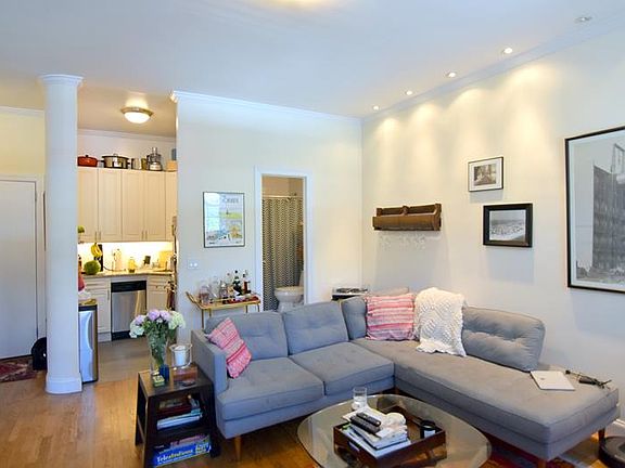 3rd image of 186 9th Ave APT 2F