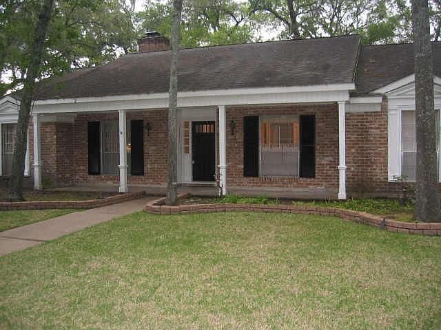 1st image of 339 Forest Lake Dr