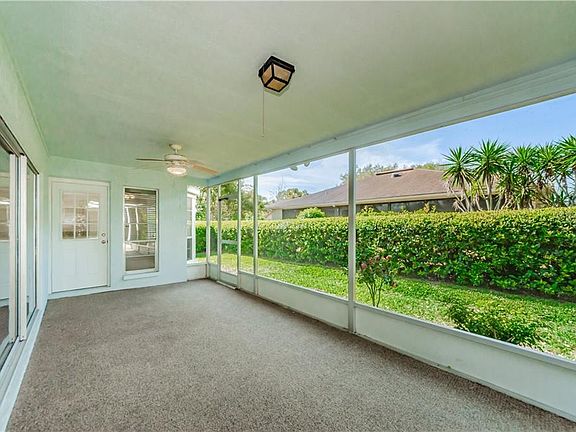 5th image of 3476 Carmichael St