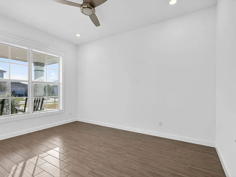 799 Hookline Cir — Photo 13