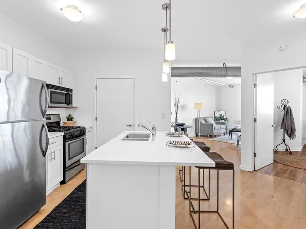 1541 North Jefferson STREET #205, Milwaukee, WI 53202