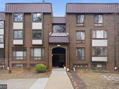 130 Roberts Ln APT 201, Alexandria, VA, 22314