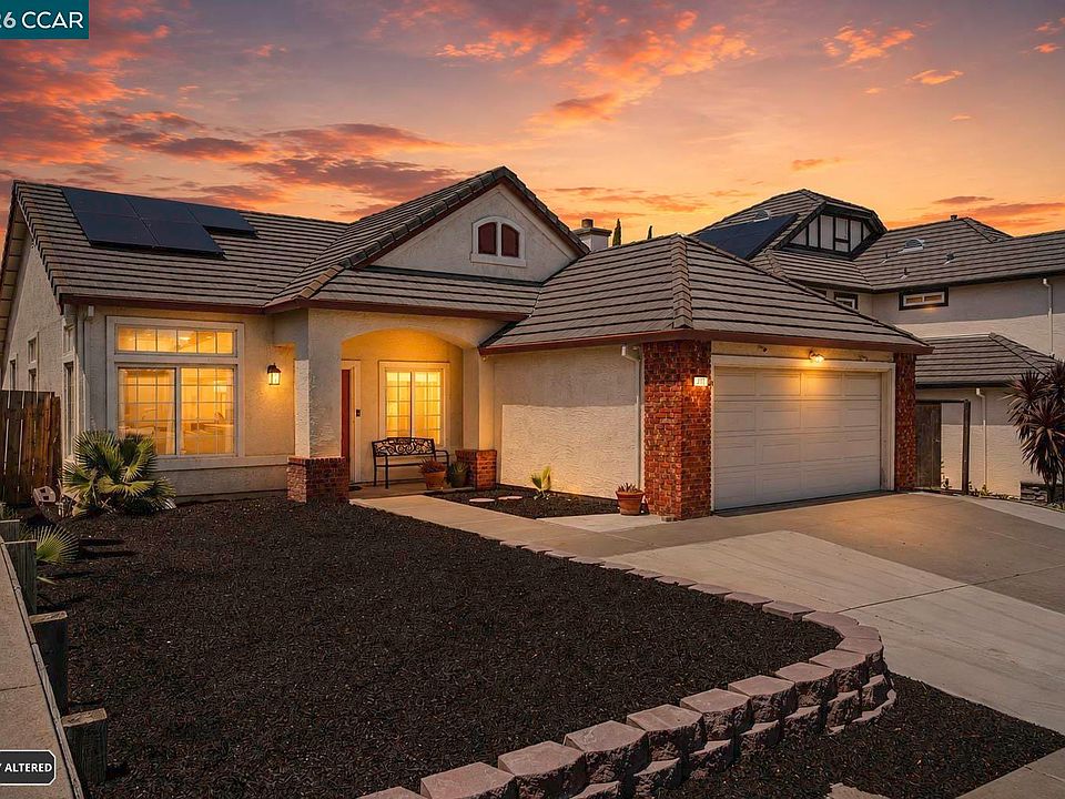 1st image of 215 Shadow Hill Cir