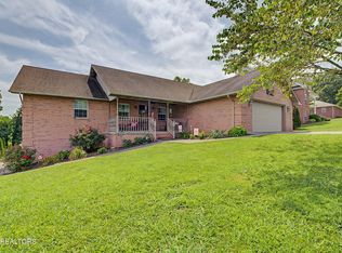 110 Gallahad Ct, Sevierville, TN 37876