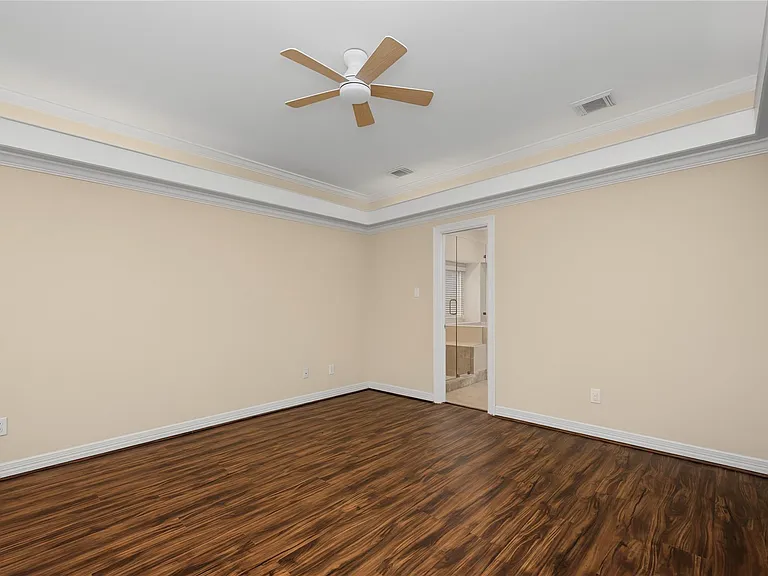 14135 Swallowfield Dr — Photo 15